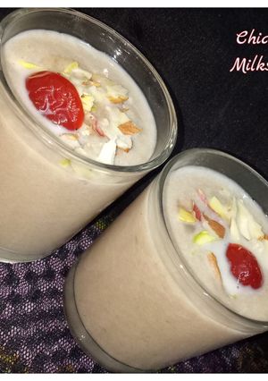 A picture of Chickoo milkshake.