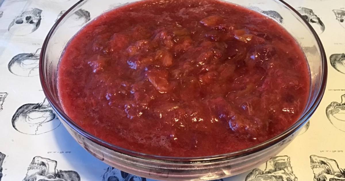 Compote de pêches de vigne et rhubarbe de Mila Skull Cookpad