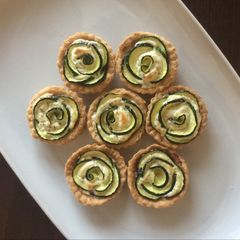 A picture of Zucchini tartlets.