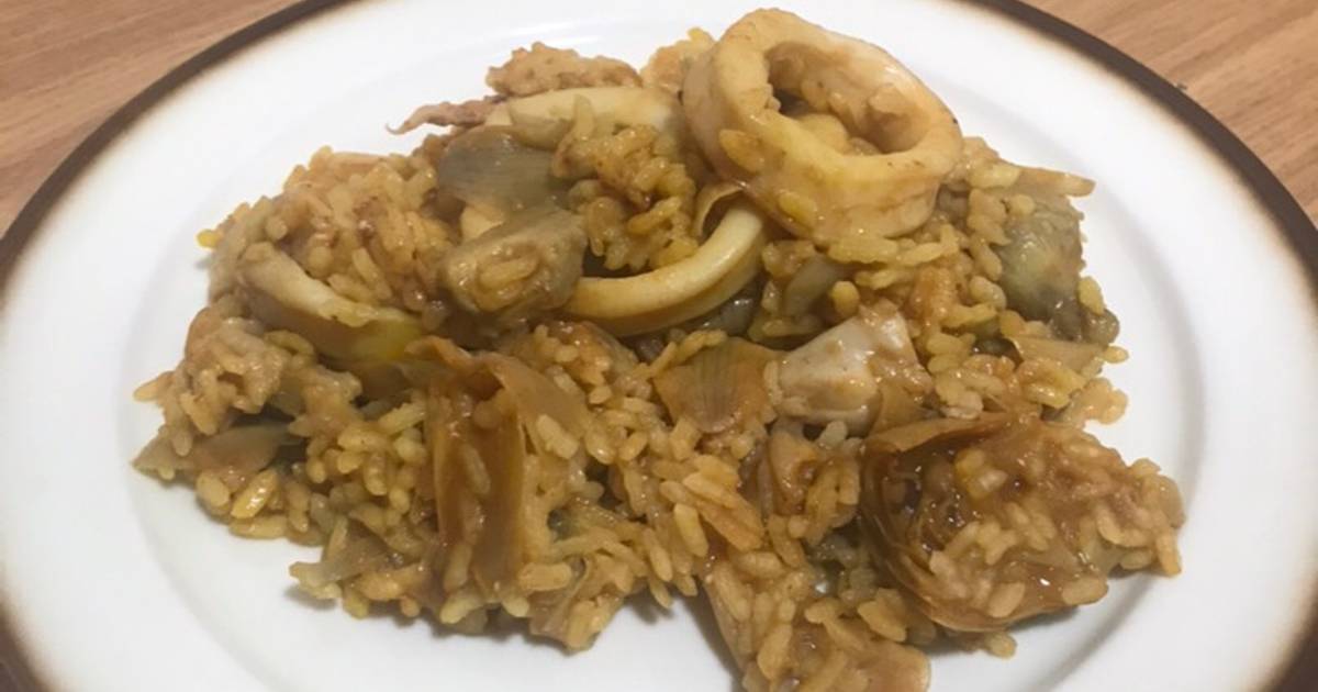 Arroz Meloso Con Calamares Y Alcachofa Receta De Miriam Álvarez Rodenas ...