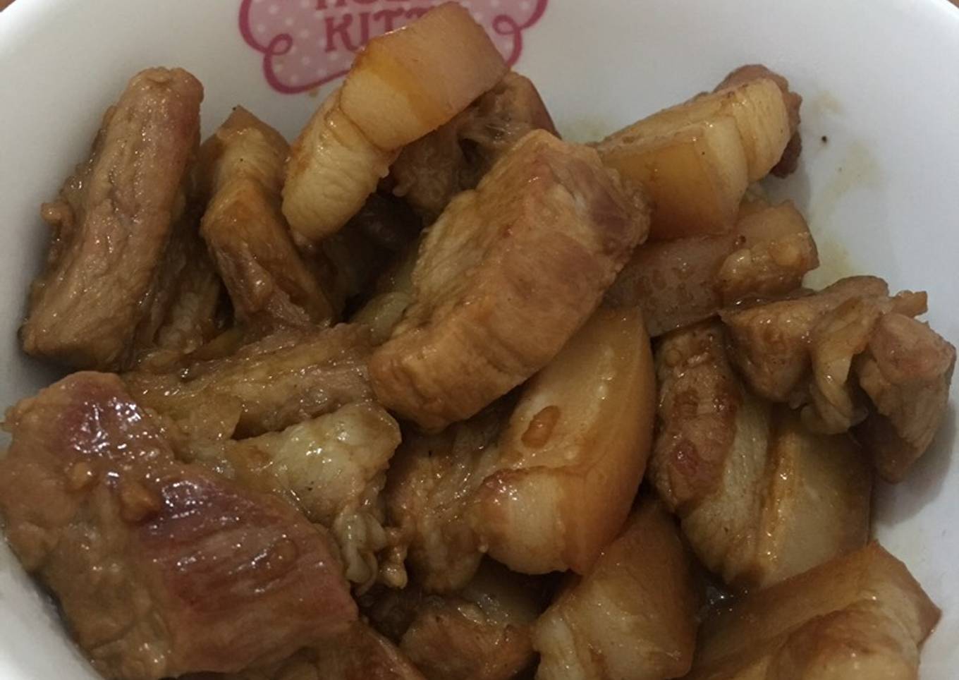 Samchan Babi masak saus inggris