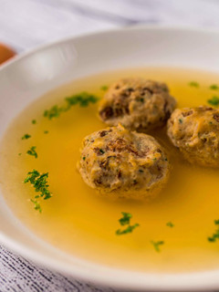 Hagyományos májgombóc recept fotója