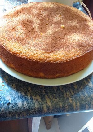 Una foto de Torta de naranja en licuadora