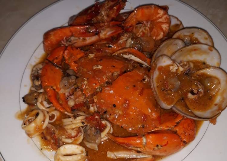 Seafood Saus Padang