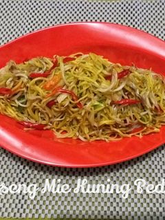 Foto resep 356.Oseng Mie Kuning Pedas