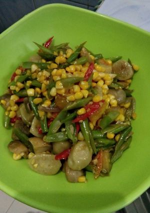 Foto resep Tumis buncis jamur campur2 😅