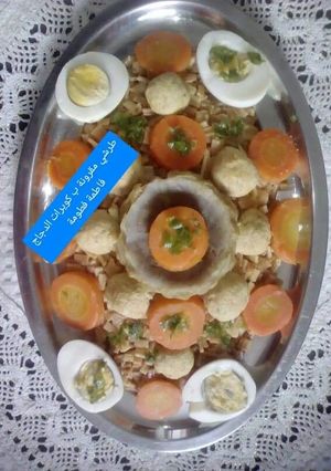 صورة لوصفة طرشي مقرونة ب كويرات الدجاج
