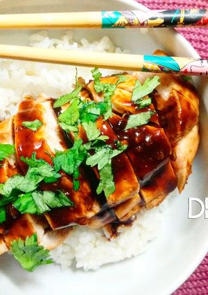 Una foto de Bol de pollo teriyaki
