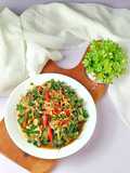 599. Tumis Daun Kencur