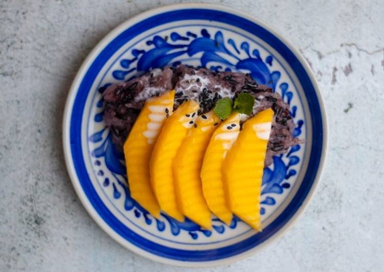 Sweet sticky rice with mango 🥭