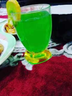 A picture of Lemon juice.