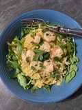 Orzo aux crevettes 🦐 sauce ail 🧄 & persil 🌿 avec du poivron 🫑 & du citron 🍋