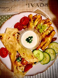Gyros 🌯🥗🥒🍅🍖 recept fotója