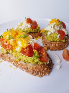 Una foto de Tosta de aguacate