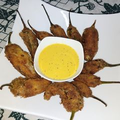 A picture of Pepper Poppers.