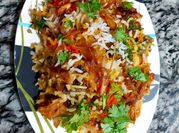 A picture of oil ginger garlic paste