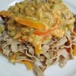 Fideos integrales con salsa rosa