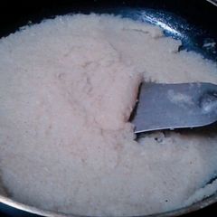 A picture of Semolina halwa.