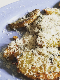 Foto resep Healthy potato wedges with organic black pepper