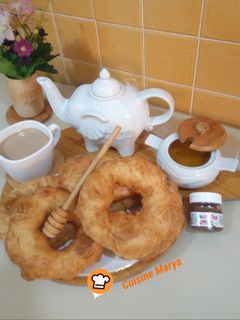 صورة لوصفة سفنج جزائري 🇩🇿🇩🇿 بنة عظيمة😋😋