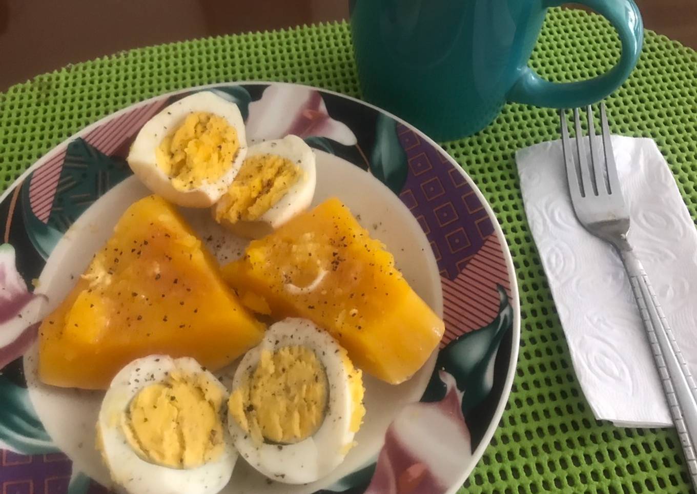 Huevos a la pimienta con ahuyama o calabaza