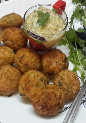 A picture of Stuffed potato masala appe.
