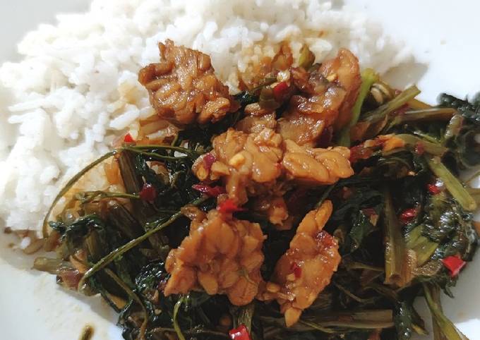 Oseng kangkung & tempe