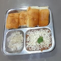A picture of Cheese Pav Bhaji.