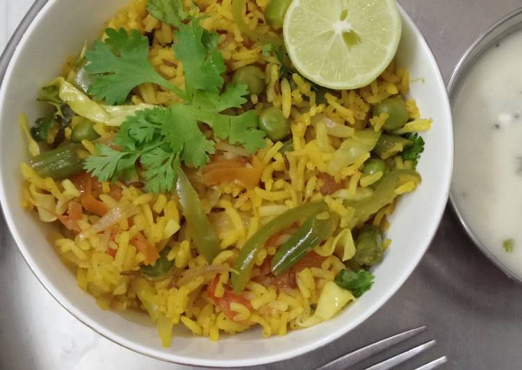 Step-by-Step Guide to Make Ultimate Veg Pulao !!