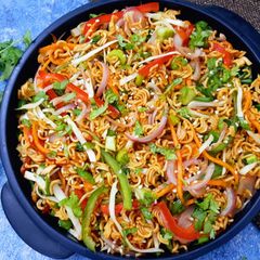 A picture of Crunchy Nut-Free Thai Bhel.