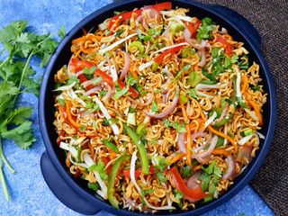 Crunchy Nut-Free Thai Bhel