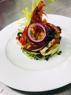 Hình của món Seafood Salad.