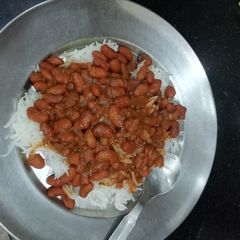 A picture of Rajma chawal.