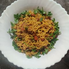 VEG MASALA MAGGI.. A picture of VEG MASALA MAGGI...
