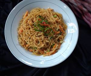 Resep Populer Bihun goreng kecap Enak Sempurna Resep Populer Bihun goreng kecap Enak Sempurna