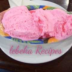 A picture of Simple Vanilla Ice cream.