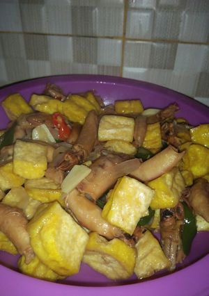 Foto resep Tumis Cumi Asin Tahu Kuning