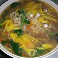 A picture of Indomie Pedas Mamud (mangga muda).