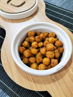 Una foto de Snack de garbanzos saludables en airfryer