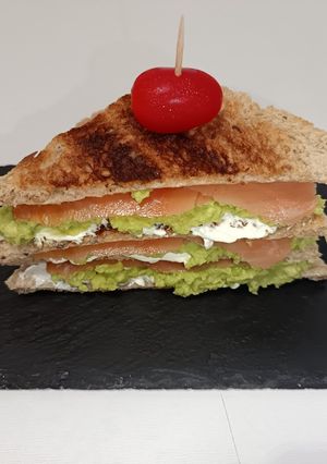 A picture of Light Sandwich.