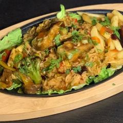 A picture of Paneer Chilli Sizzler.