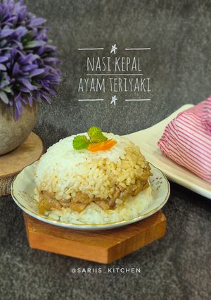Foto resep Nasi Kepal Ayam Teriyaki