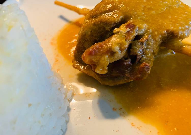 Secreto de jamón en su salsita