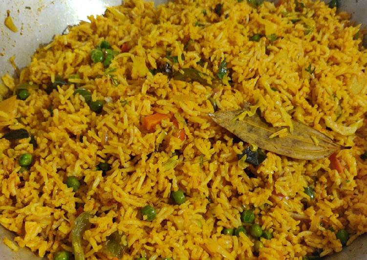 Recipe of Favorite Mix vegetable pulav😋