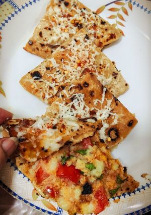 चीज़ रोटी सैंडविच (Cheese Roti Sandwich recipe in hindi) रेसिपी मुख्य फोटो
