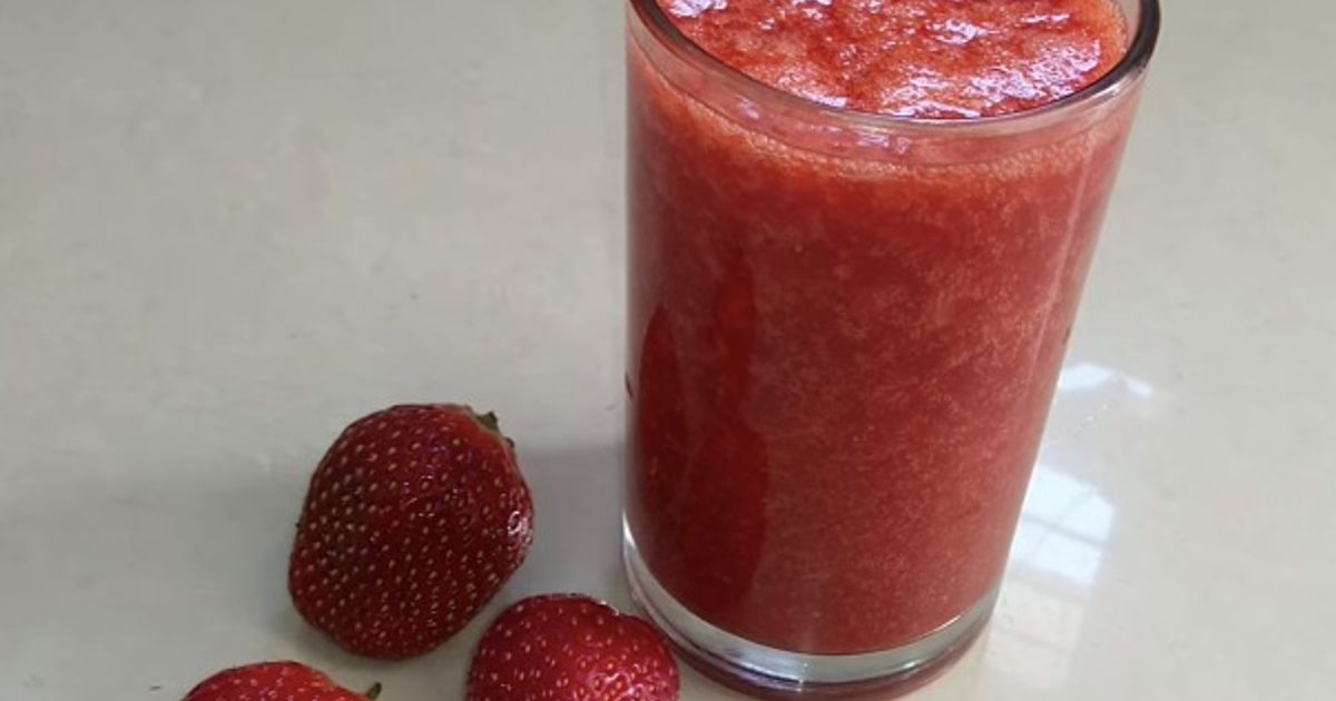 Strawberry Shake Recipe by Swati Upadhyay - Cookpad