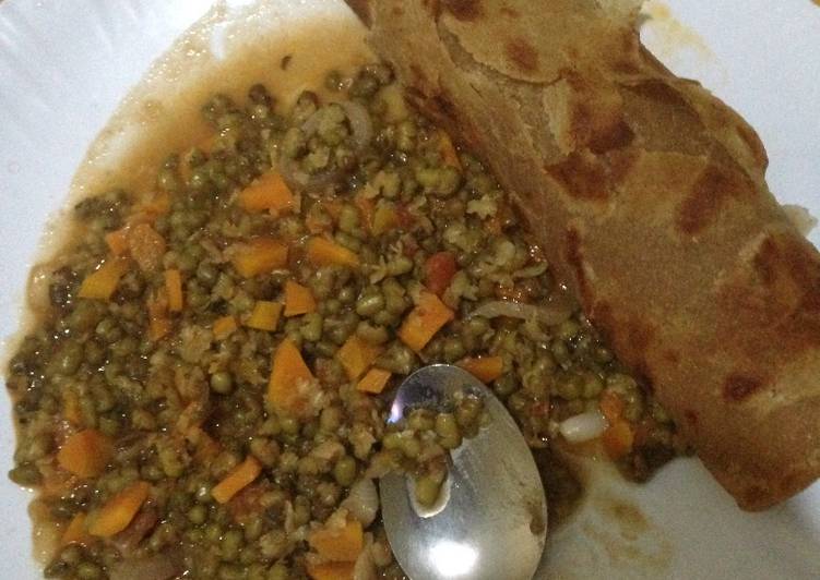 Brown chappatis served with green grams