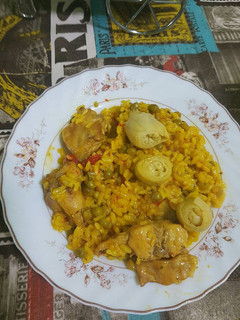 Una foto de Arroz con Conejo