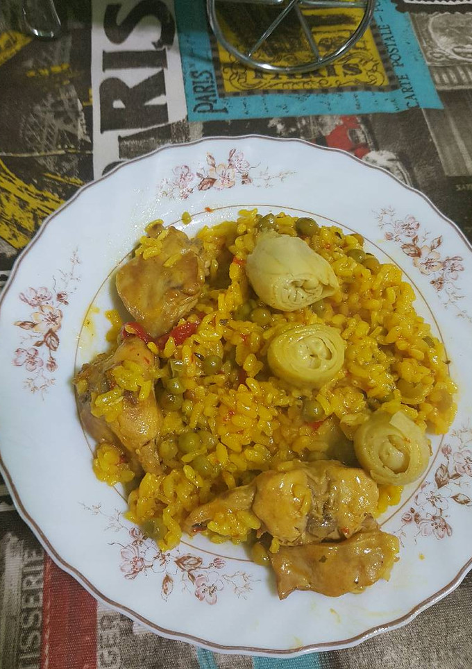 Una foto de Arroz con Conejo