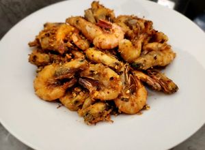 Foto resep Garlic Prawns (udang goreng bawang putih)
